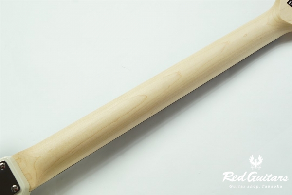 Pacifica 112V - Vintage White